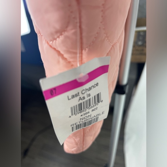 Urban Republic Pink Quilted Vest with Faux Sherpa Size 24 Months NWT - Picture 6 of 12